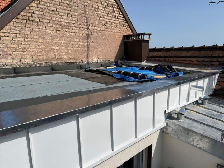 Chantier toiture plate Strasbourg